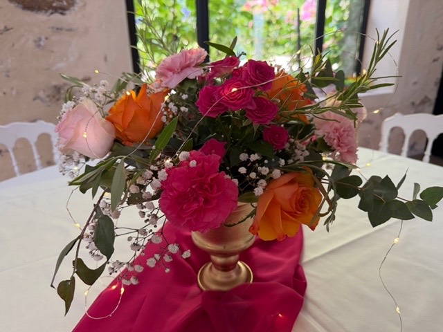 Composition florale colorée corail et rose – Armony's Déco