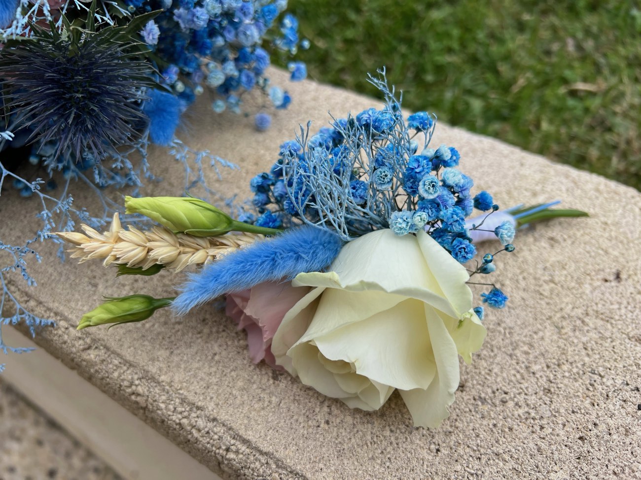 Décoration de mariage : Boutonnière